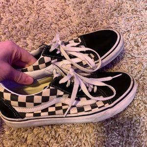 checkerboard Lowtop Vans